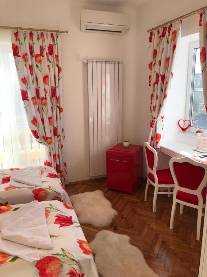 Victoria Luxury Apartment 11 Бухарест Экстерьер фото