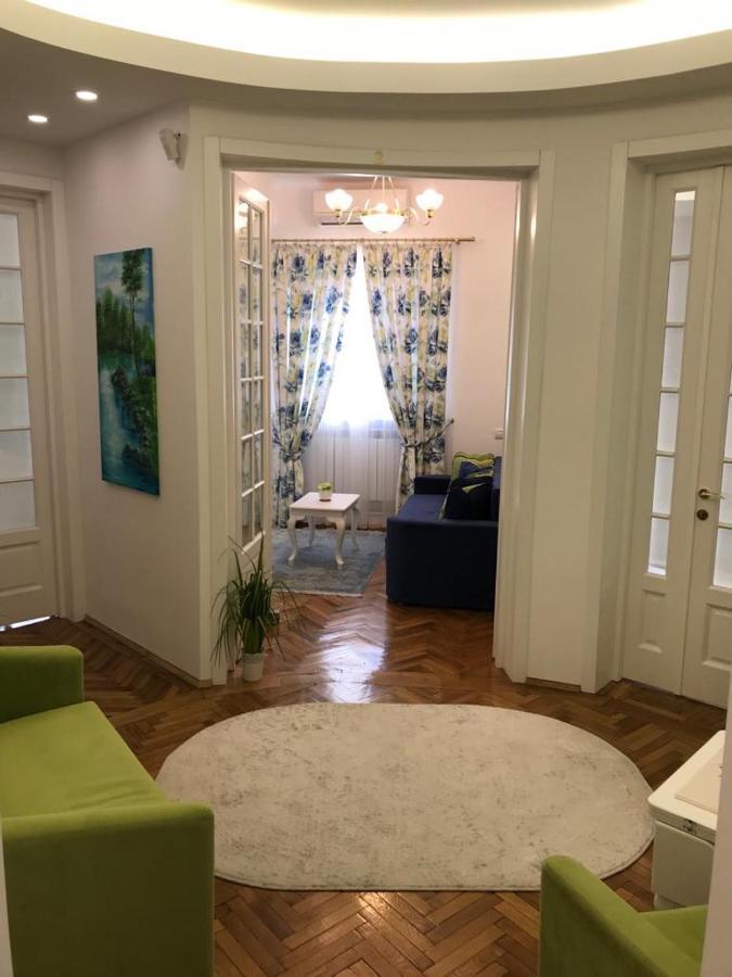 Victoria Luxury Apartment 11 Бухарест Экстерьер фото